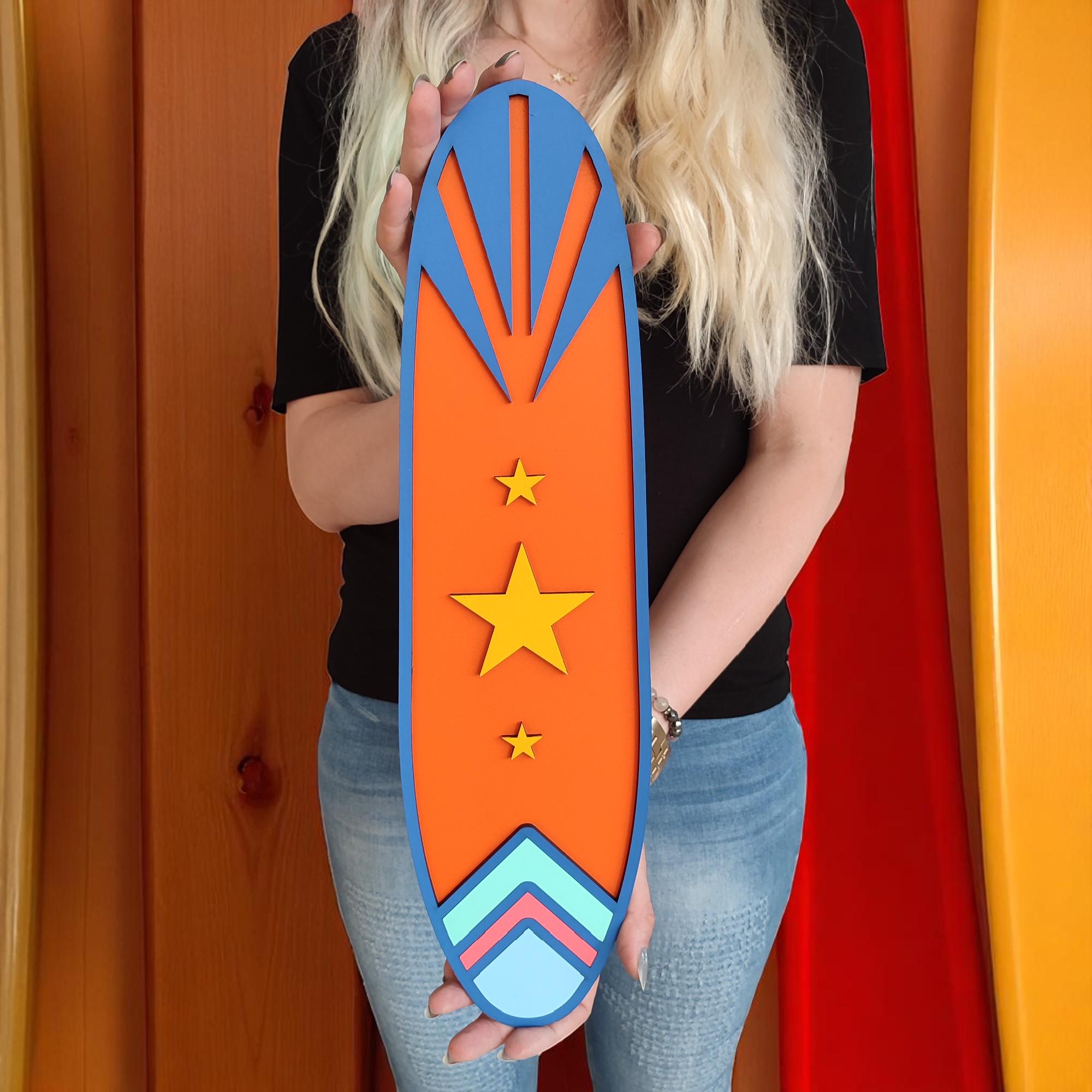 Handcrafted Wooden Surfboard Wall Art: Coastal Beach Decor