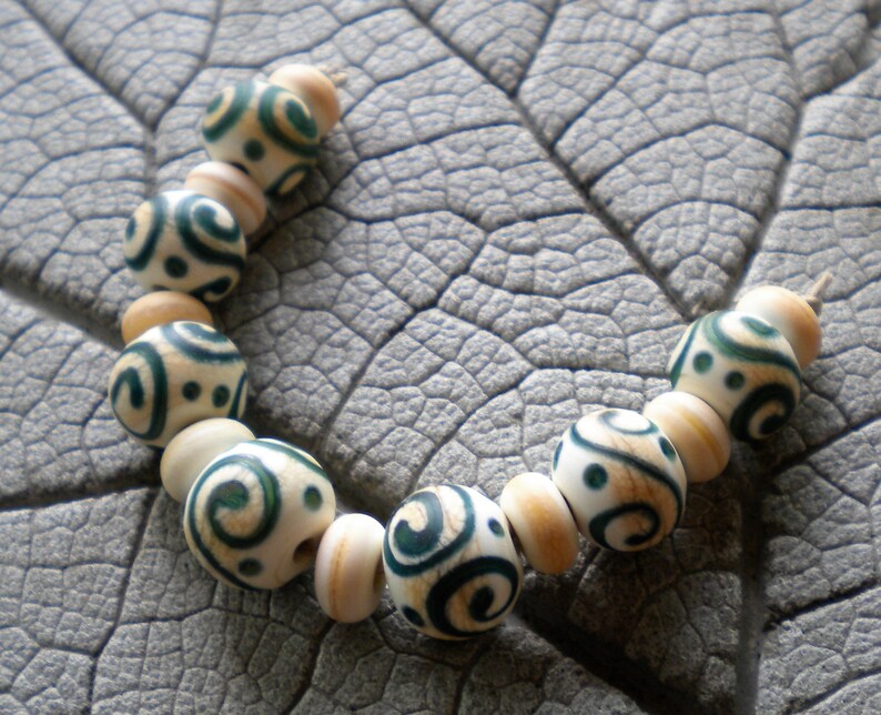 Handmade Glass Bead Lampwork Focal Lampwork Set OOAK Lampwork Bead Ivory Scroll Bead Lampwork pendant Sra lampwork Jewelry Supply