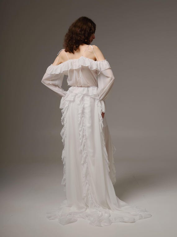 beach wedding dress flowy Off-the-shoulder Ivory Chiffon Beach Wedding Dress
