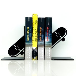 Skateboarder Metal Bookends - Perfect for Your Bookshelf Desk – Unique Decor – Perfect Gift for Game Lovers – Book Accessories – Skateboard