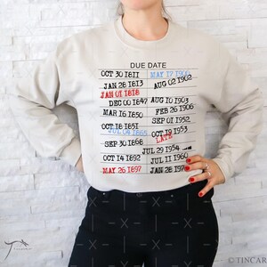 Retro Library Due Date Card Shirt dla miłośników książek Bluza z kapturem