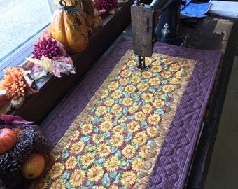 quilted patchwork table runner in sunflowers