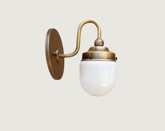 Classical Handmade Vintage Wall Sconce--Mid Century Aged Brass--Solid Brass Wall Sconce light