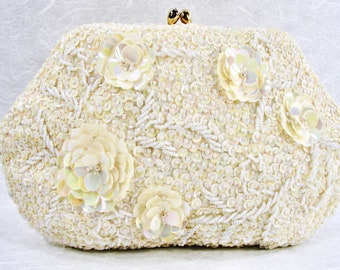 Vintage Delill Beaded Wedding Purse Ivory Sequin Posey Flowers & Seed Beads Rhinestone Kiss Clasp Gold Tone Chain Bridal Clutch Formal Bag