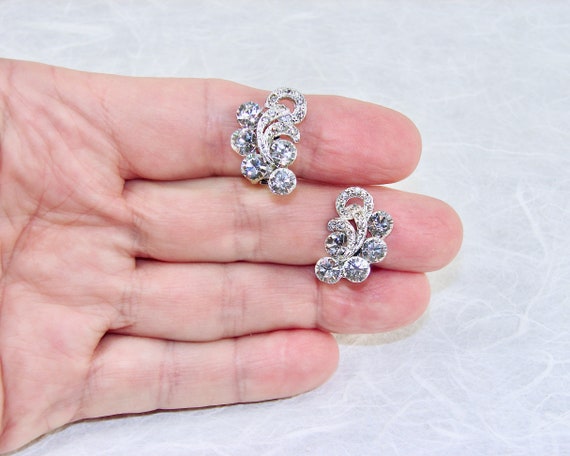 Enhanced Vintage Sparkling Rhinestone Clip Earrin… - image 4