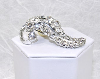 Rhinestone Brooch Curled Leaf Vintage Costume Jewelry Pin Wedding Formal Silver Tone