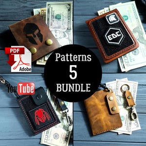 Könnte beinhalten: Eine Sammlung von Ledergeldbörsen und Accessoires, darunter eine Geldbörse mit Spartan-Helm-Design, ein Kartenhalter mit EDC-Aufnäher und ein Schlüsselanhänger. Der Text "Patterns 5 BUNDLE" ist enthalten.
