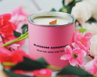 Blossom Serenade Scented Candle - Tranquil Floral Fragrance for Home Relaxation