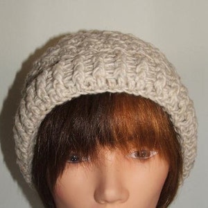 Patrón de crochet: gorro de invierno de lana cálido