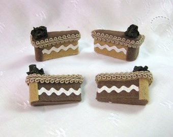 Luna Bella Felt Cake Slice Hairclip