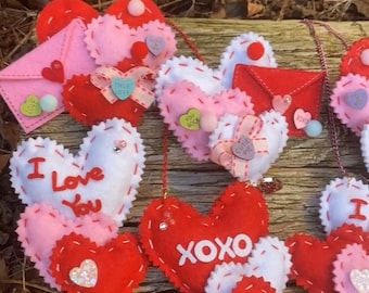 Fairy Kei Valentines Heart Lolita hairclip. Brooch or necklace