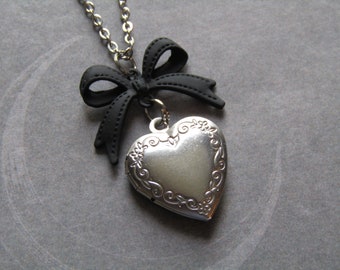 Adorable Bow Heart Stainless Steel Locket Simple Minimalist Retro Vintage Style Gift Box