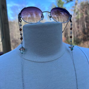 Earthy Mushroom Glasses Chain Stainless Steel Chain with Lovely Earth Tones