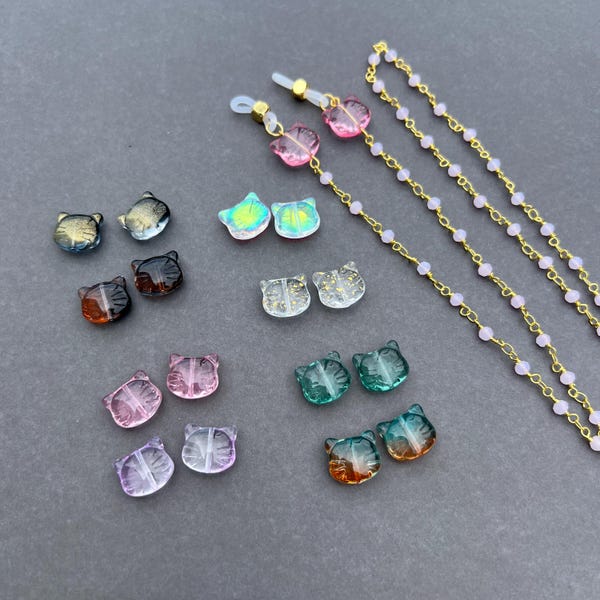 Dainty Kitty Cat Beaded Daisy Glasses Chain Whimsical Statement Jewelry Golden Color Metal