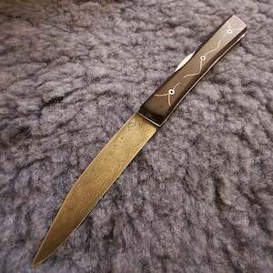 forged folding knife, damascus, multi-spring front pump