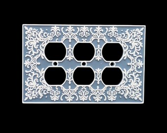 Vienna Collection - Standard Outlet Cover - 3 Gang