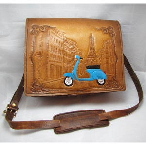 Leather Messenger Bag Holiday in Paris image 1