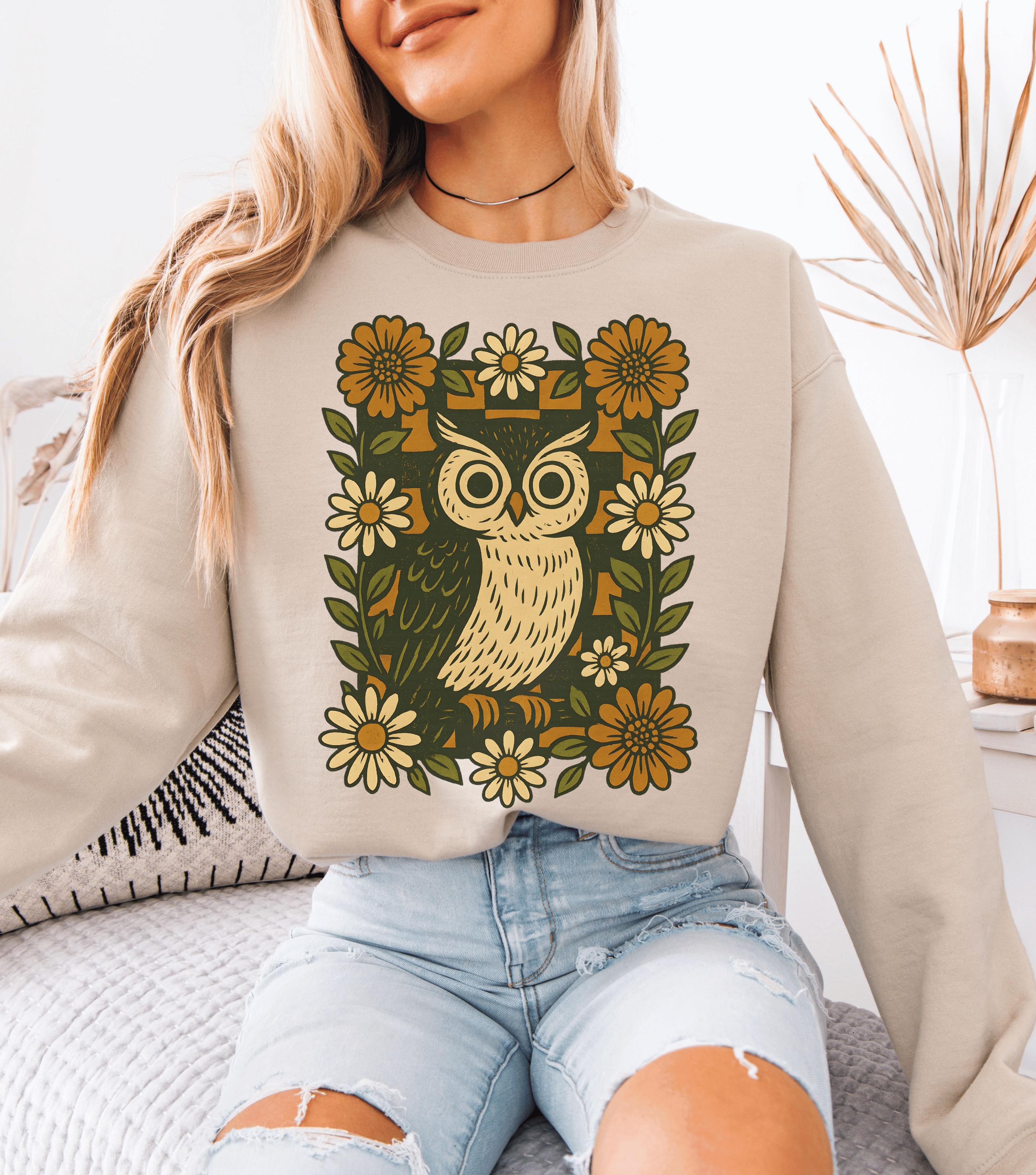 Vintage Owl With Flowers Sweatshirt | Rustic Autumn Bird Sweater | Cozy Fall Wildlife Pullover