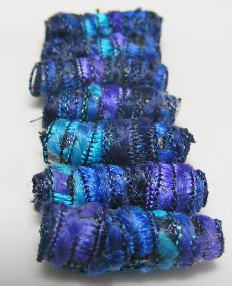 Set of 6 Fiber Beads. They say complete satisfaction doesn't exist. Looking at ourselves, we find it hard to believe. , artisan fabric tube Blue Purple