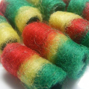 Set of 6 beads.  We aren&#39;t braided like the other Rasta beads, but we have these wide stripes going on. Buy us instead. Fiber Beads