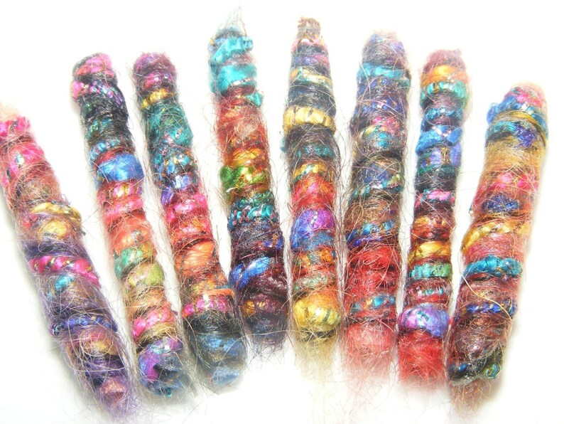 Set of 8 Metallic Fiber Beads: Festive Craft Supplies image 3