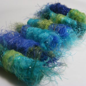 Set of 6 Fiber Beads. It's a comfort to know we are not a mistake but a creation made on purpose. textile artisan jewelry bead, loose tube Bild 2