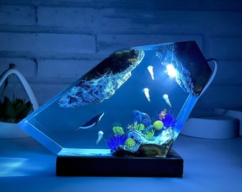 Epoxy Resin Ocean Lamp, Whale turtle and Couple Diver Night light, Resin Wood lamp, Free Diving, Unique Summer Gift, Home decor
