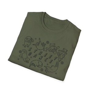 Street Dance Raccoons T-Shirt Retro 80s Style Fun Graphic Tee Casual Wear Animal Lover Gift image 6