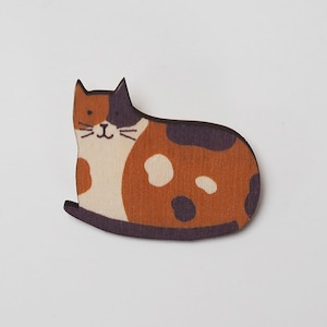 Tabby Cat Brooch