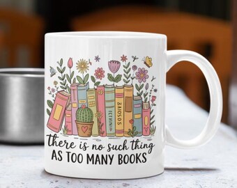 Taza para amantes de los libros, diseño floral de libros apilados, regalo para lectores.