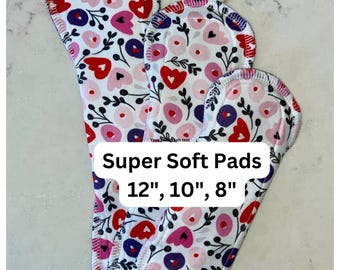 Super Soft Cloth Period Pad Hearts and Flower Menstrual Sanitary Pad Wrapper Washable Pad Liners Cloth Pad Medium Pad Post-partum Pad