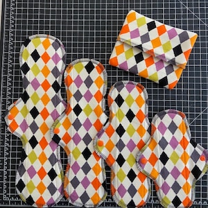 Cloth Cotton Menstrual Period Pad Wrapper Wet Bag Washable Cloth Pad Sanitary Period Pad Large Cloth Pad Medium Pad Post-partum Care