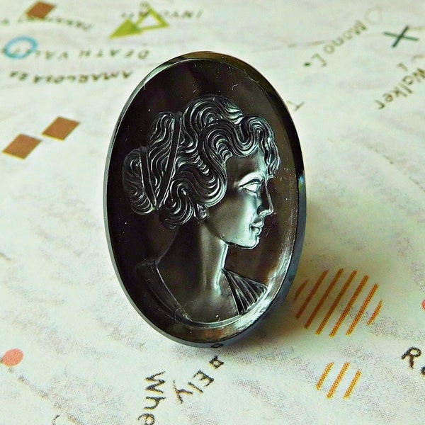 One Vintage 1950s German Steel Gray and Black Carved 25x18mm Lady Glass Cameo Intaglio (2-17-1)