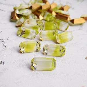 12 Vintage Glass Jewels - 10x5mm Lime Green Givre Glass Baguette Octagons (1-63-12)