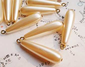 8 perles pendentifs perlées japonaises vintage 33mm x 8mm En plastique ivoire foncé (9-27-8)