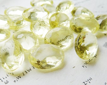 12 Vintage Czech 14x10mm Jonquil Yellow Transparent Oval Glass Jewels (10-4-12)