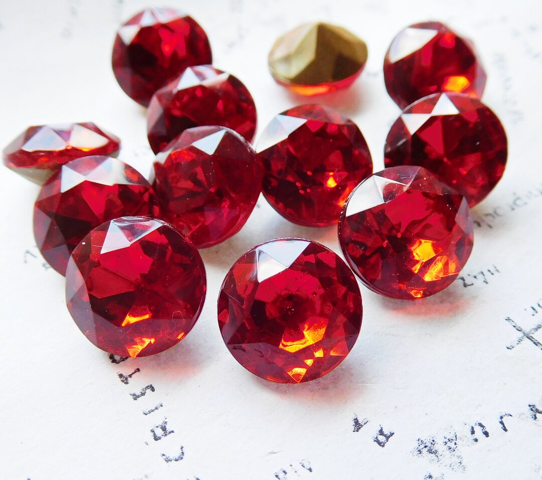Smooth Red Rhinestone 6 Vintage Czech 48ss Light Siam Red Glass Rhinestone Jewels (10-45-6 ...