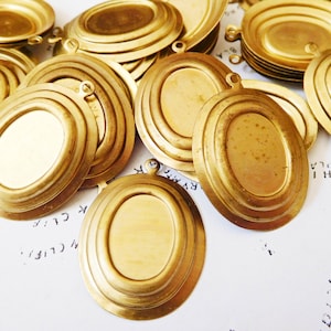 Shipping Delay Sale! 6 Raw Brass Art Deco Settings for 14x10mm Cabochon (7-31-6)
