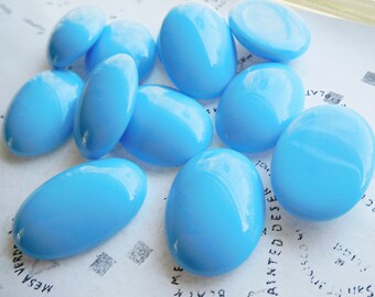 One Czech Preciosa 25x18mm Opaque Medium Blue Glass Oval Cabochon