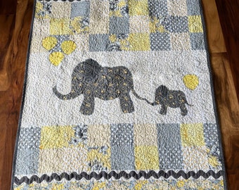 Yellow Baby Elephant Quilt