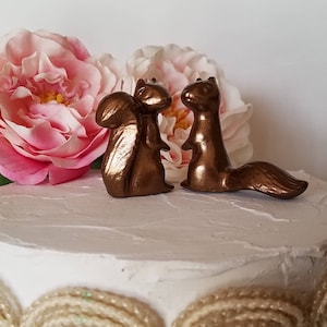 Copper Wedding Cake Topper In Stock Adorable Ceramic Squirrels in Love Anniversary Gift Copper/Dark Bronze Animals Home Decor Vintage Design