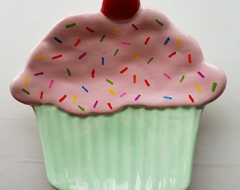 Cupcake Plate Pink Sandwich Spoon Rest Soap Dish With Speckles Children's Party Plate Trendy Pink and Green Home Decor