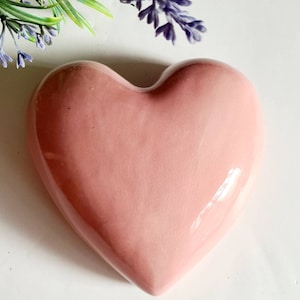 Large Heart Valentine Gift Heart Paper Weight/I Heart You/Heart Centerpiece/Price is for One/Large Paper Weight/Teacher Gift/Heart Decor