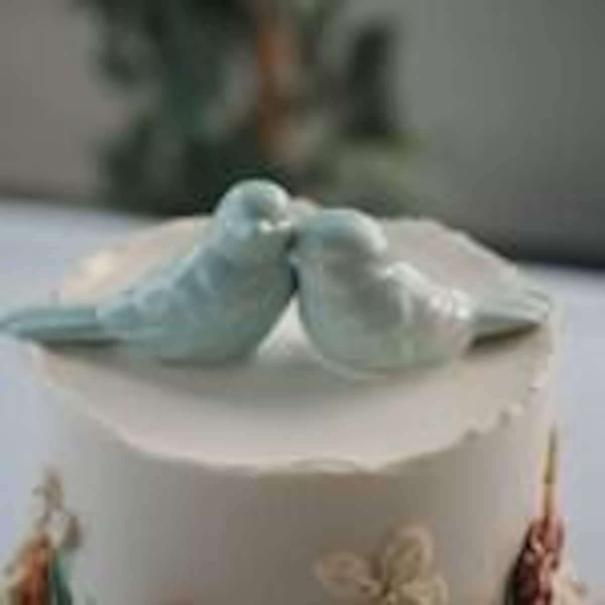 Wedding Cake Topper/dusty Blue Love Birds/elegant Ceramic Cake Toppers Figurines/vintage Cake Toppers/returns Not Accepted - Etsy