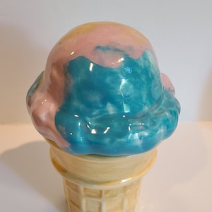 Verrückte Vanille / Keramik Eiskugel / Chunky Cone / Schmuckschatulle Box Teller Dessert Geschenk / Bäckerei Geschenk Kinderzimmer Dekor Eiscreme Geschenk Soft Serve Design