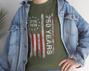 Camiseta del 250.º aniversario / Camiseta patriótica de 1776-2026 / Camiseta vintage con la bandera de EE. UU. / Regalo del 250.º aniversario de Estados Unidos