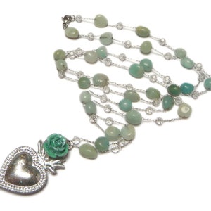 Collana cuore sacro, Collana rosario argento e verde acqua con perle in pietra dura e vetro, Collana ex voto, Collana cuore