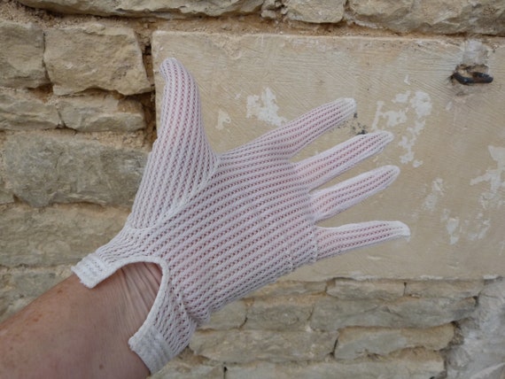 Vintage  1950s French semi sheer cream gloves - image 2