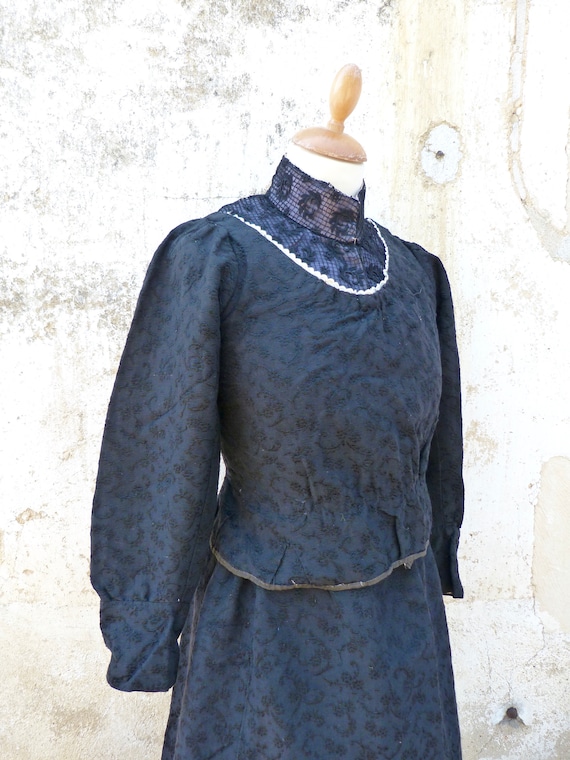 Vintage old French Victorian 1890s worker peasant