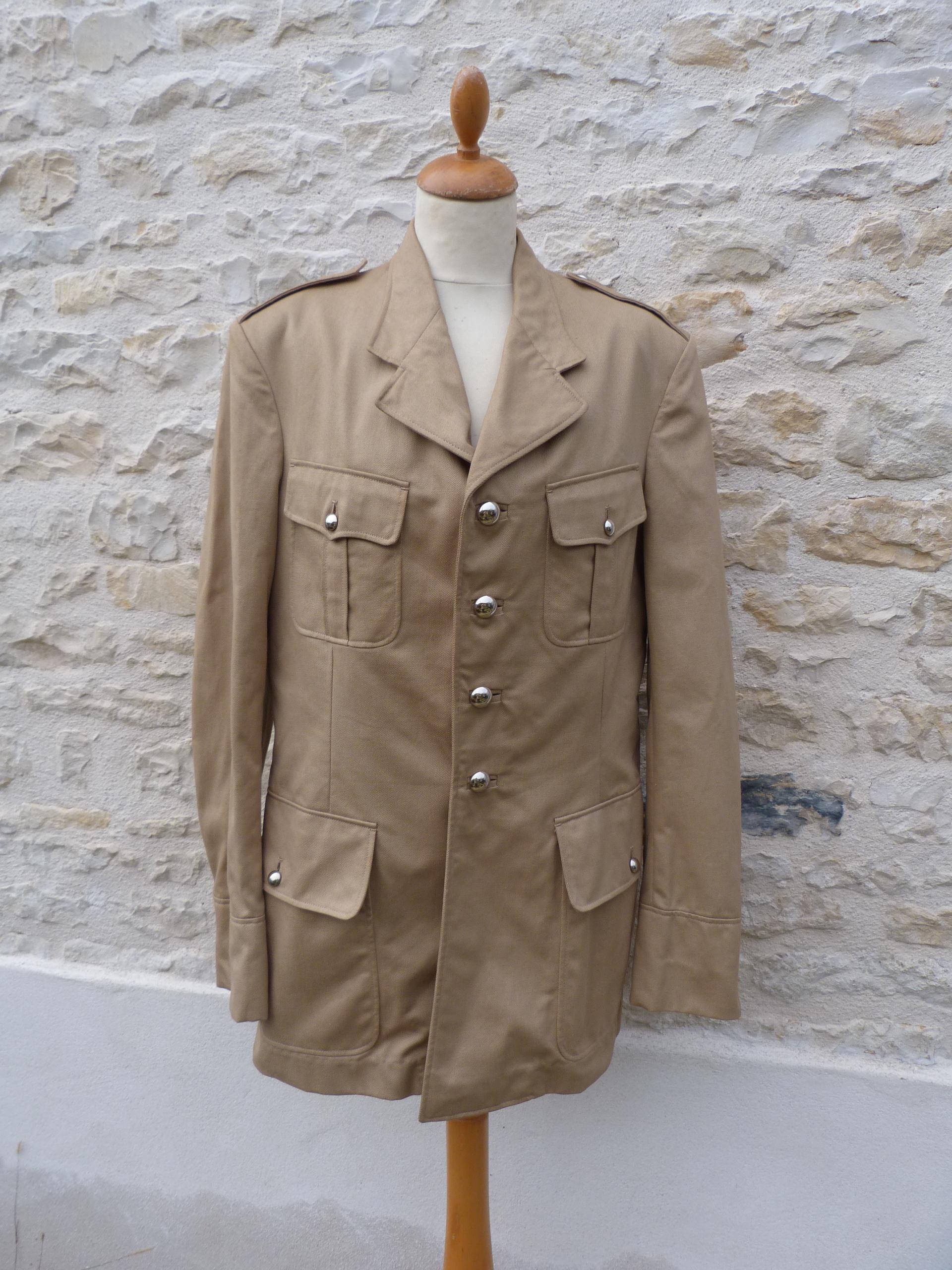 Vintage Old French Gendarme Army Men Beige Cotton Saharienne